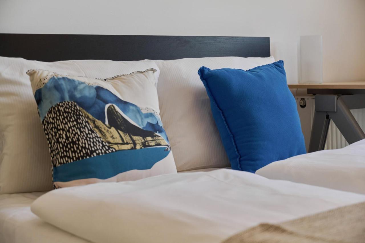 Spacious Dmowskiego By The River With Parking & Balcony By Renters Appartamento Breslavia